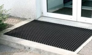 TAPIS CAILLEBOTIS CAOUTCHOUC SUR MESURE | EP. 23MM